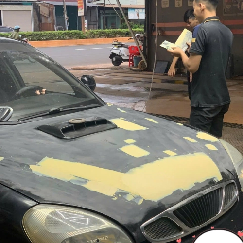 Nhận Sơn Xe Ô Tô Không Bảo Hiểm – Giá Ưu Đãi