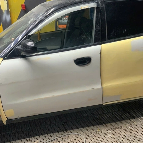 Nhận Sơn Xe Ô Tô Không Bảo Hiểm – Giá Ưu Đãi Bình Long